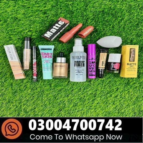 12 Items Makeup Deals In Pakistan