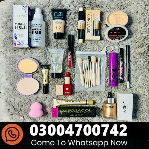 16 Items Makeup Deal In Pakistan